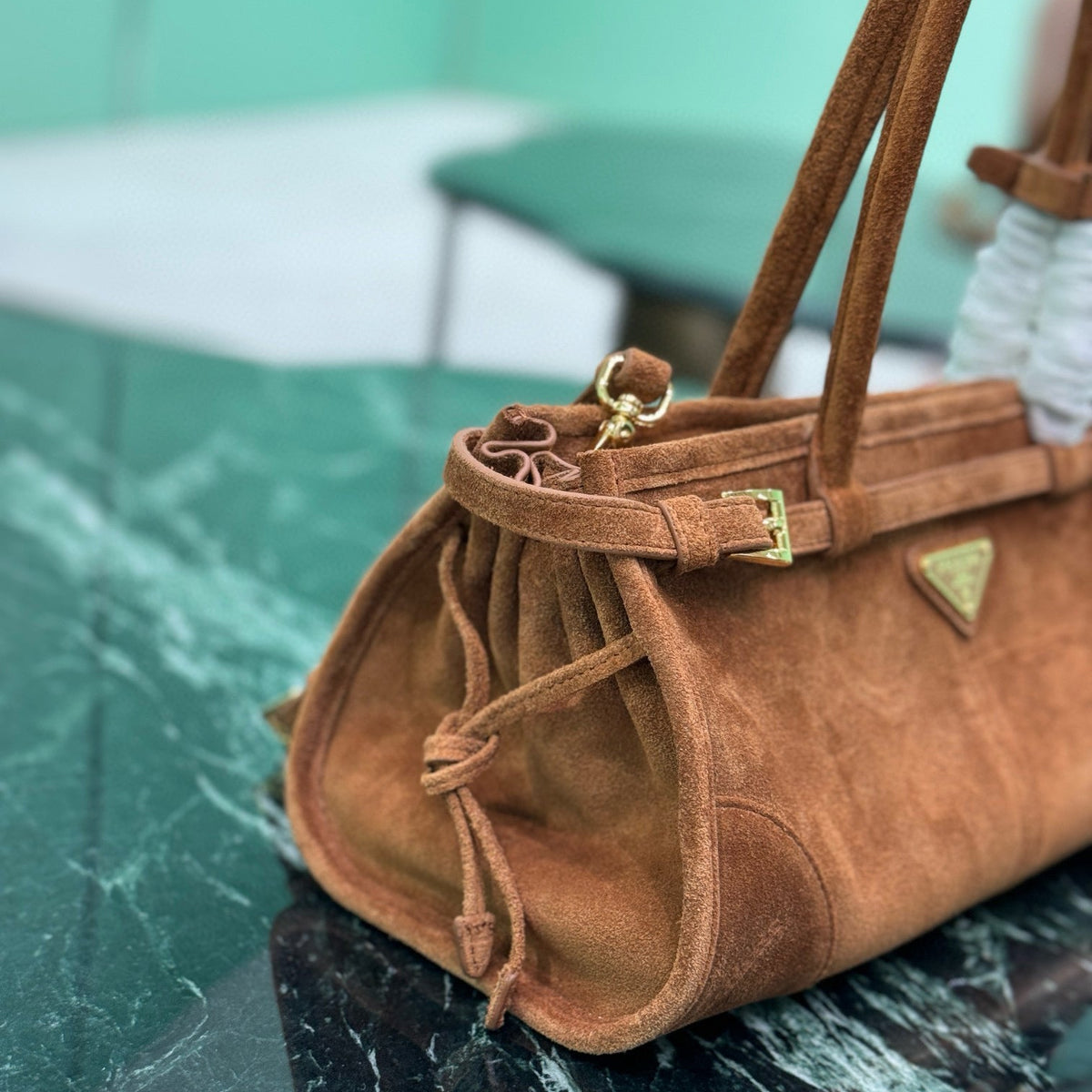 PD MEDIUM LEATHER HANDBAG