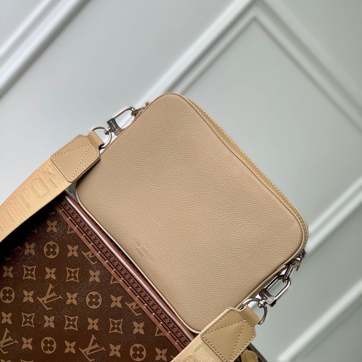 LOU FASTLINE MESSENGER BAG
