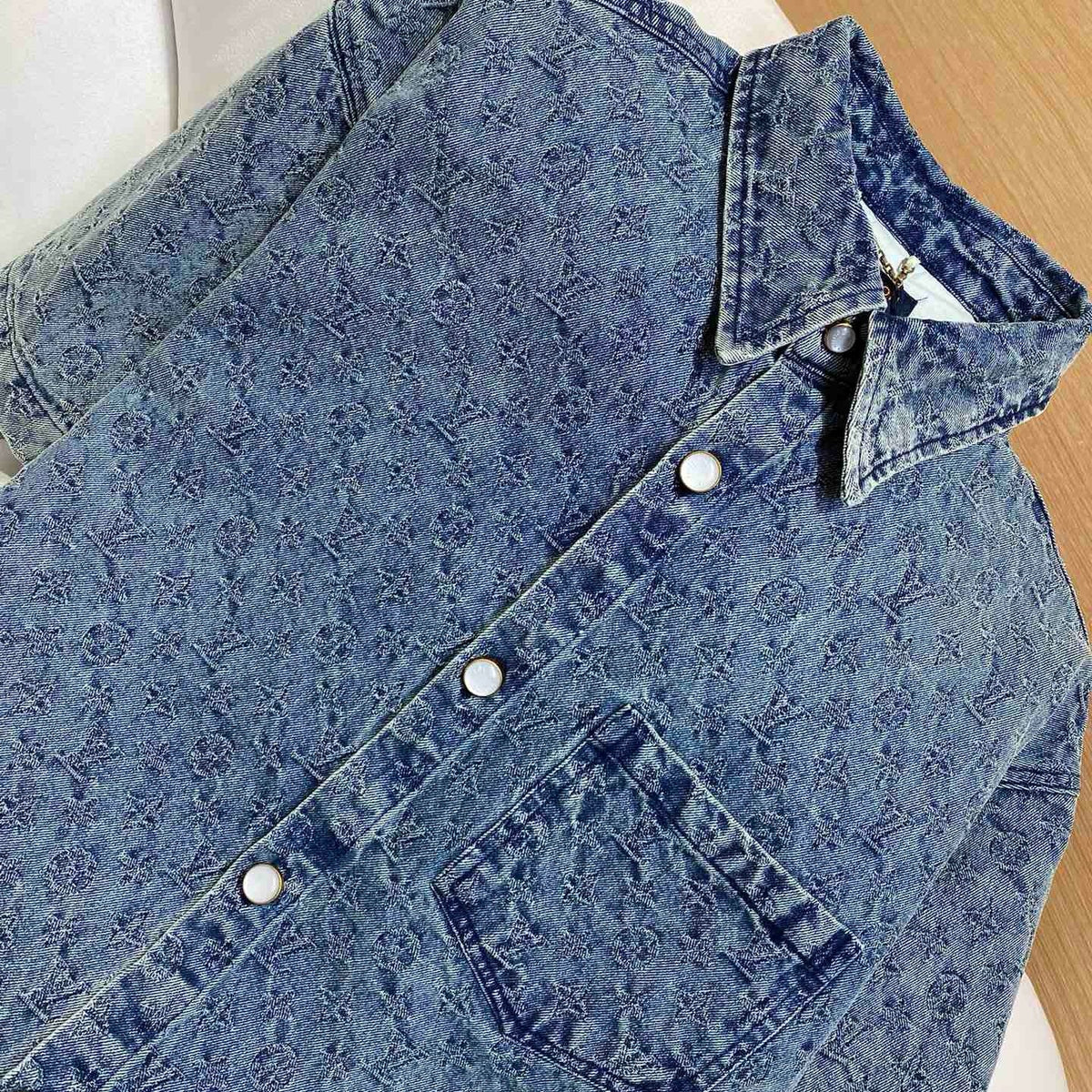 LOU DENIM SHIRT