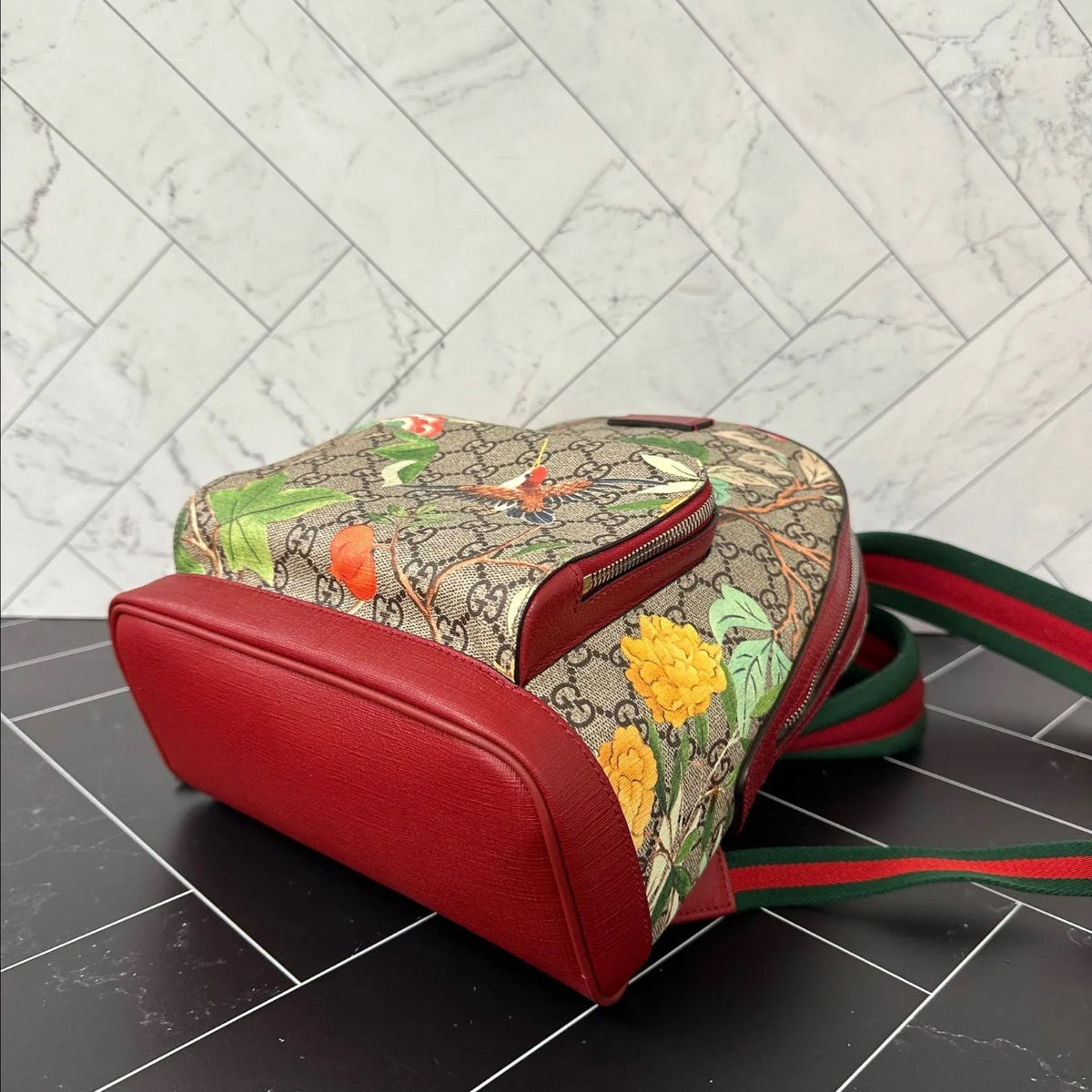 Gucci GG Blooms Supreme Coated Canvas Small Backpack