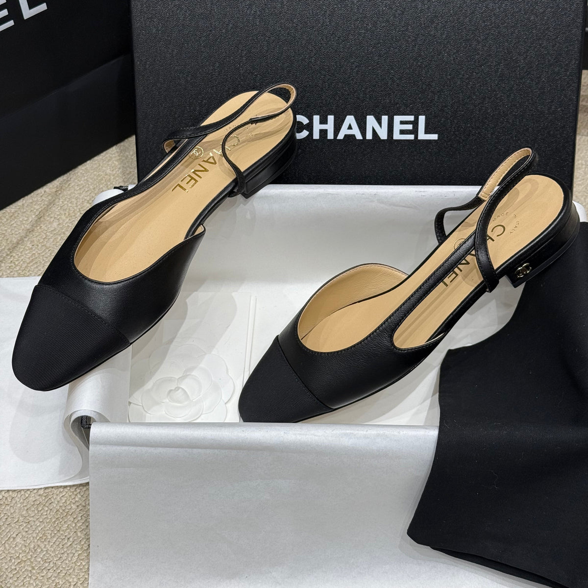 CC SLINGBACK PUMPS