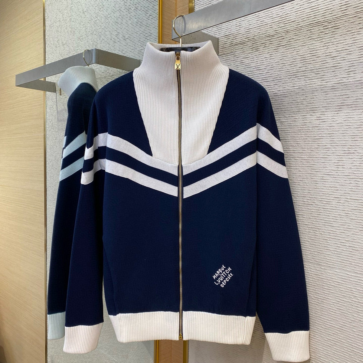 LOU ZIP JUMPER
