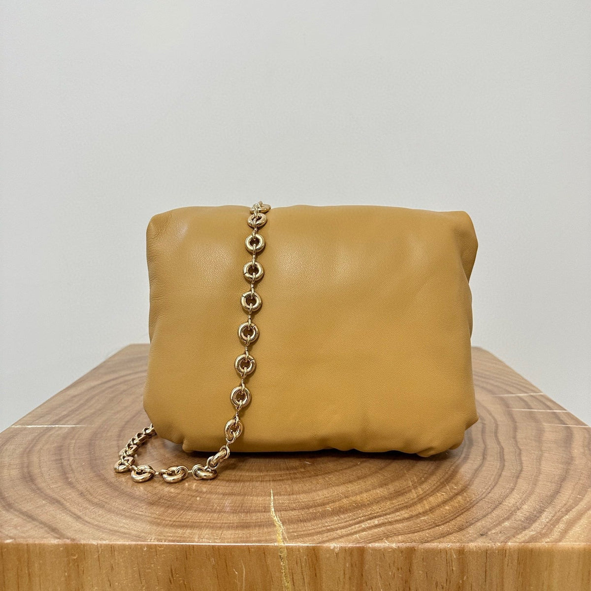 LOEW PUFFER GOYA BAG
