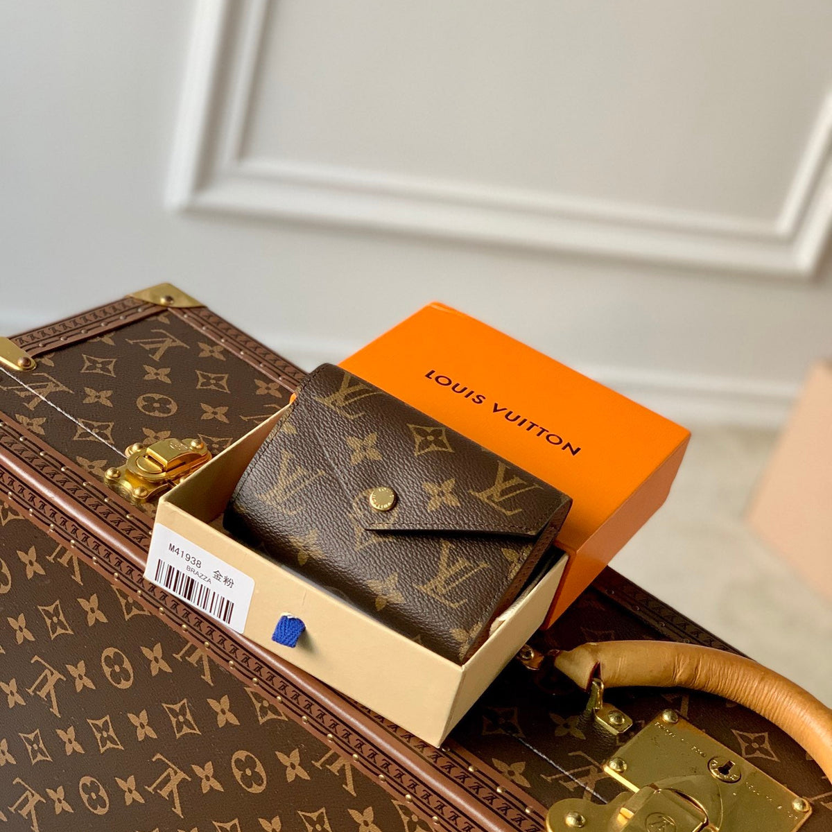 LOU VICTORINE WALLET
