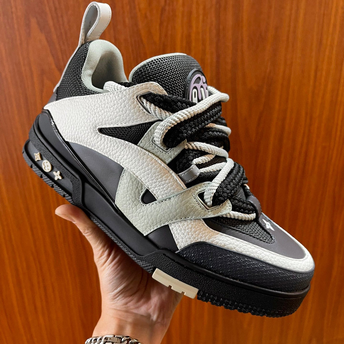 LOU TRAINERS
