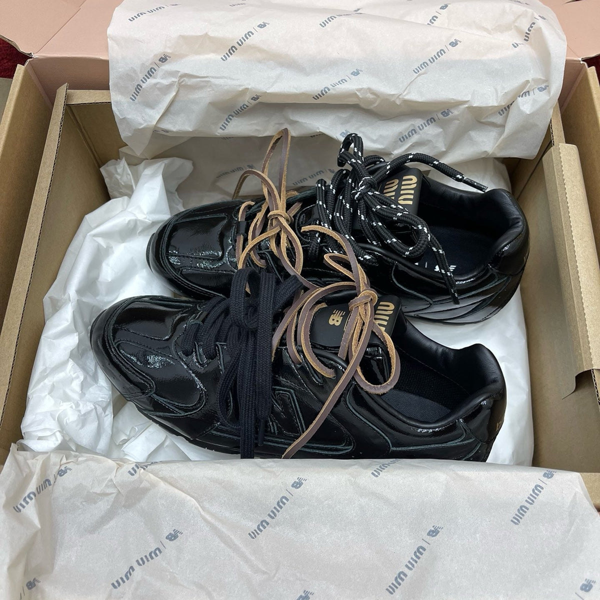 MIU M x NEW BALANCE TRAINERS