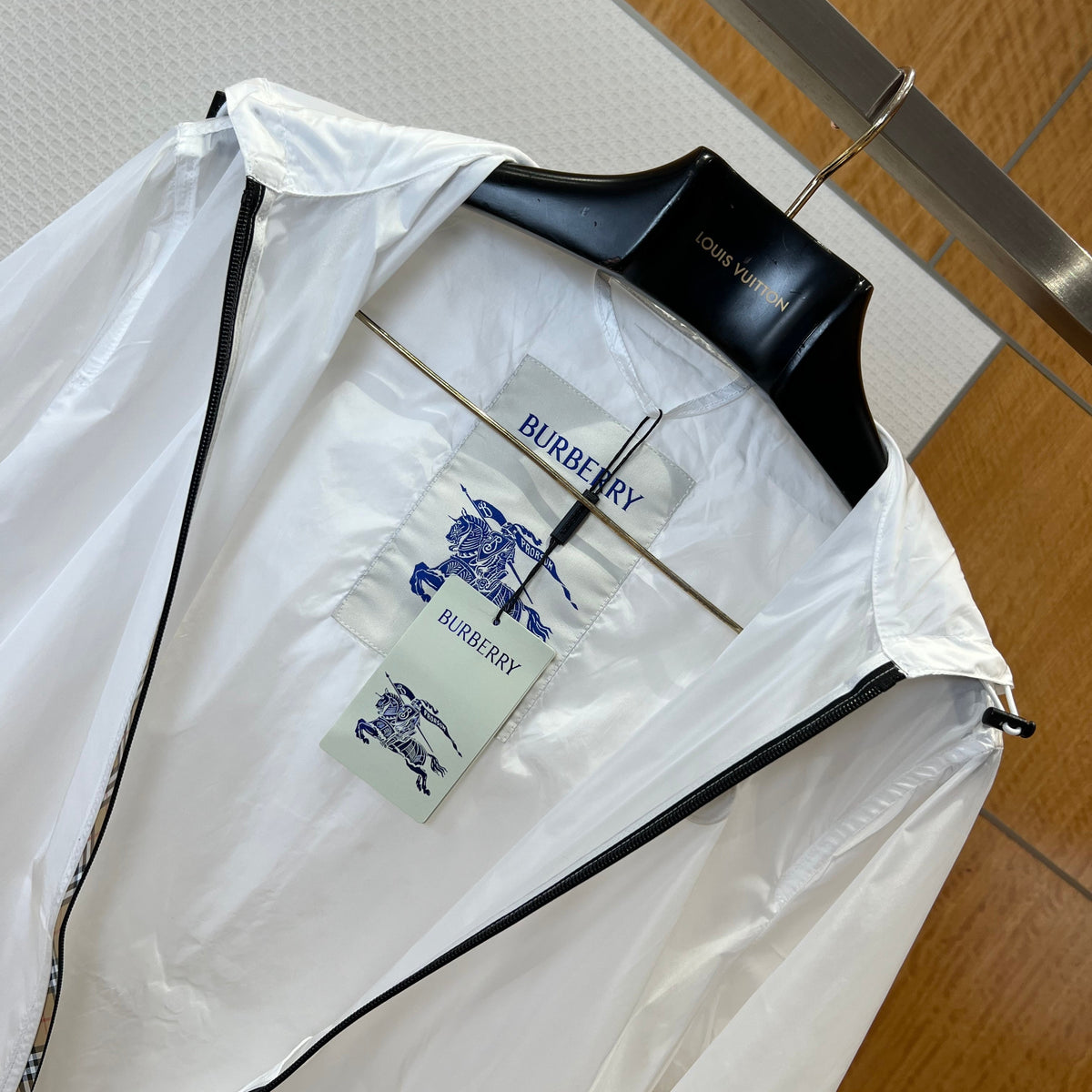 BBR WINDBREAKER