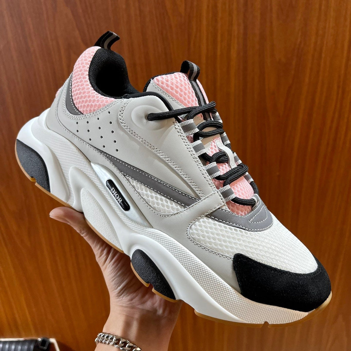 CD B22 SNEAKERS