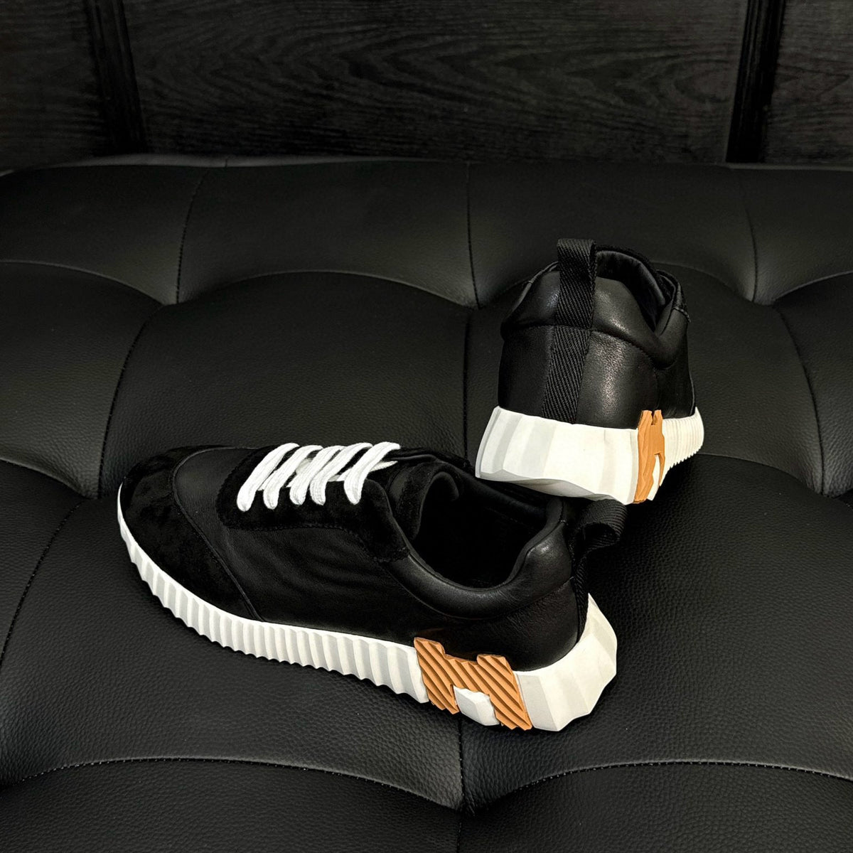 HERM BOUNCING SNEAKERS