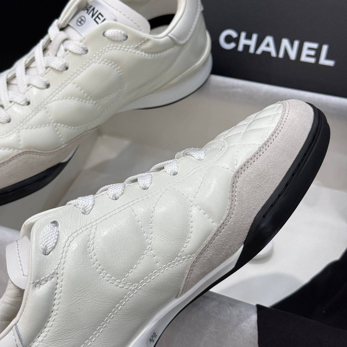 CC SNEAKER