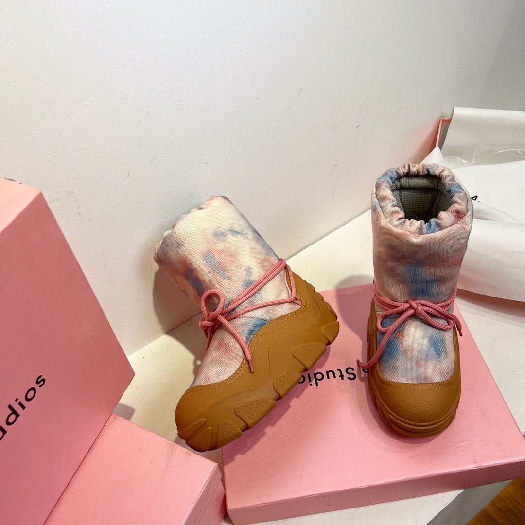 ACNE BOOTS