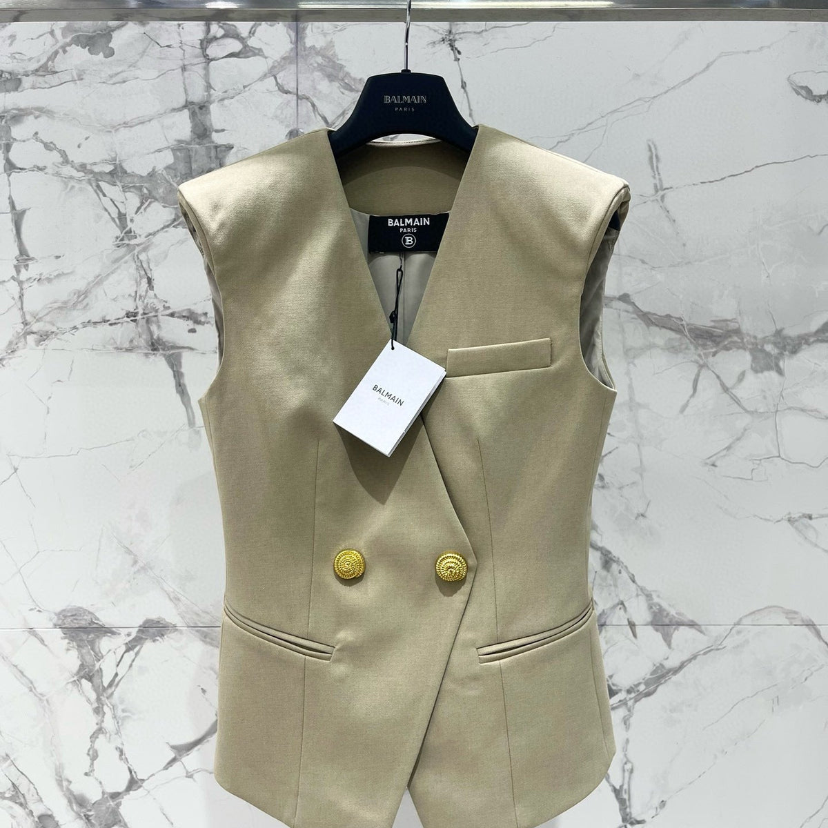 BALM VEST