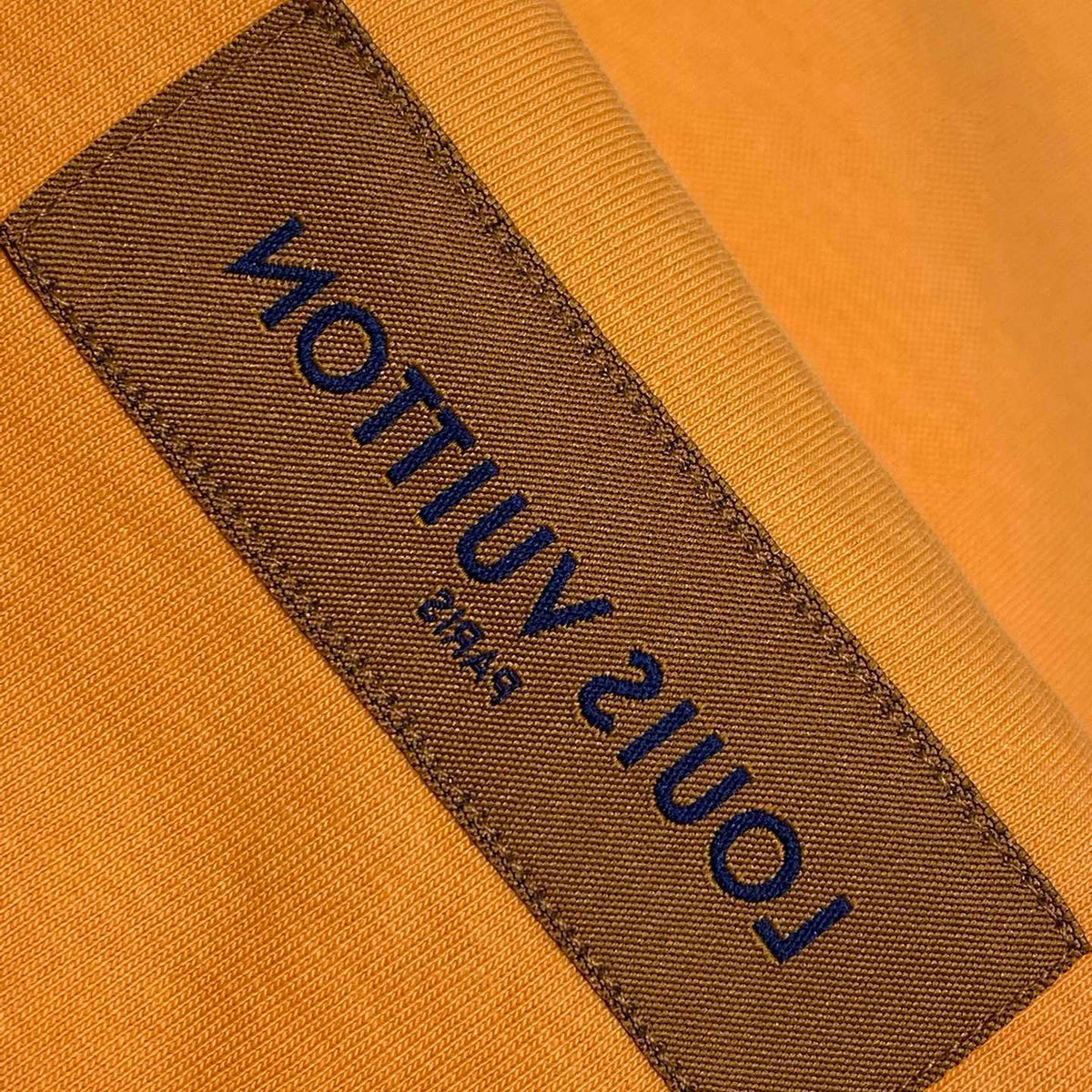 LOU T-SHIRT