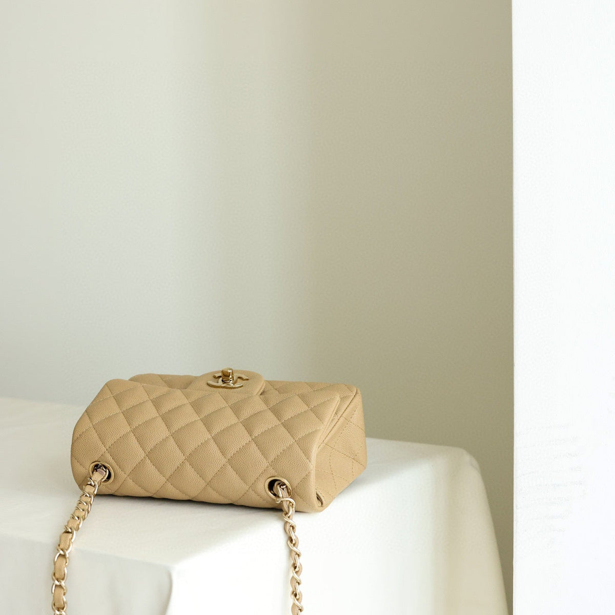 CC CLASSIC FLAP MINI BAG