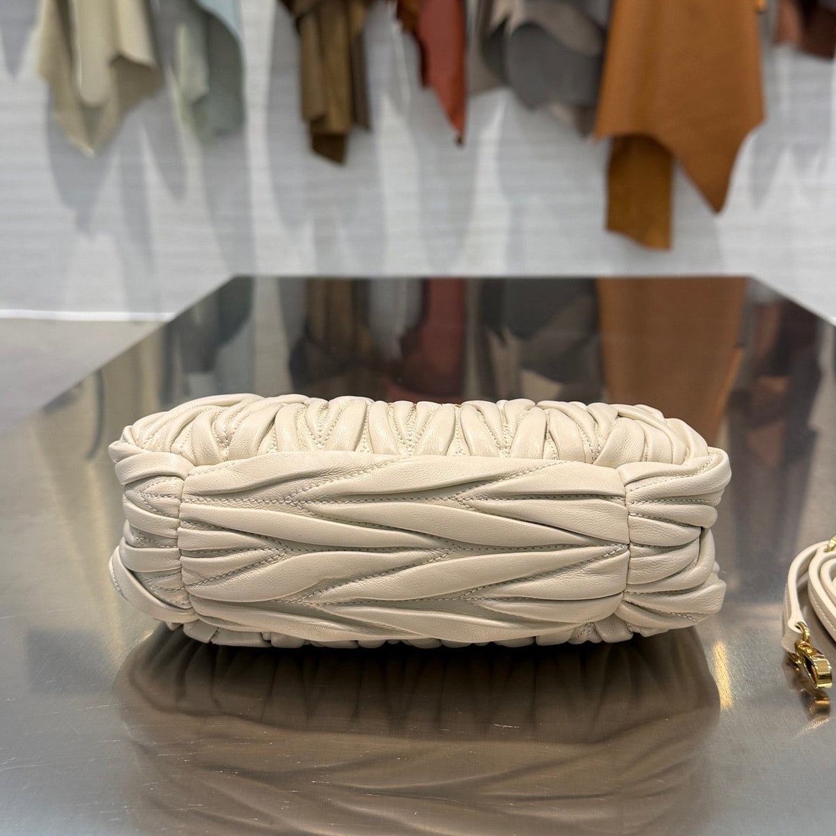 MIU M WANDER BAG