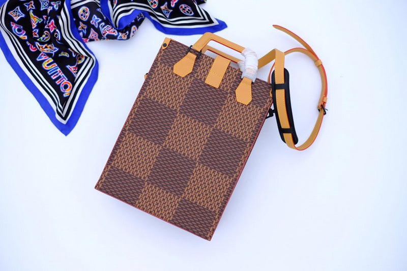 I W Fashion Lu-Vi bags - 17763