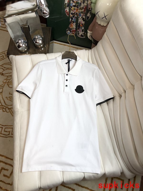 Moncler Luxury Cloth