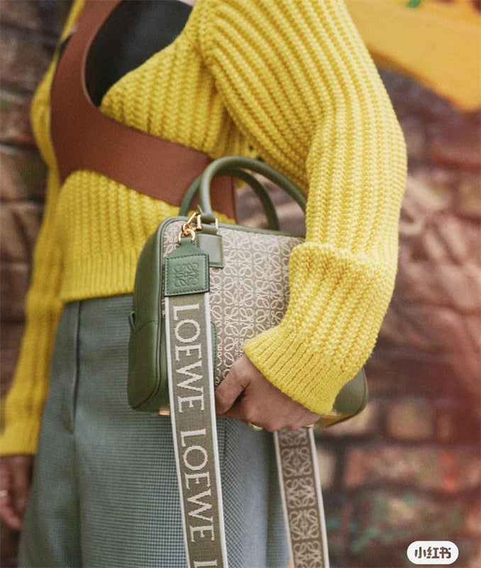 PHA - LWO Bags - 002