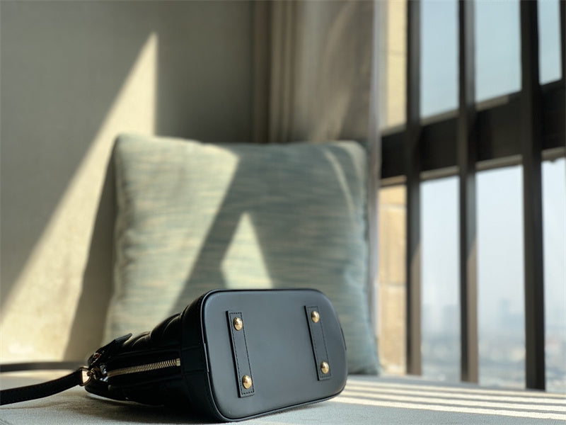 PHA - LOV Bags - 210