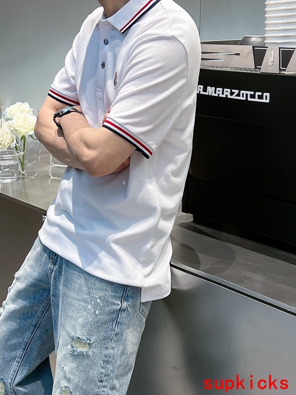 Moncler Luxury Cloth