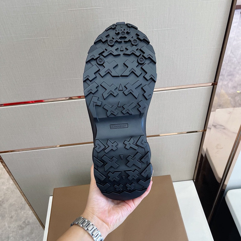 Burberry Luxury Shoes