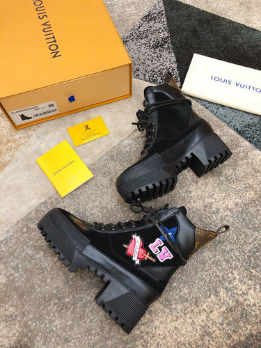 Louis Vuittion Luxury Shoes