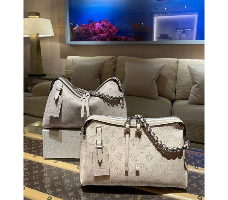 PHA - LOV Bags - 005