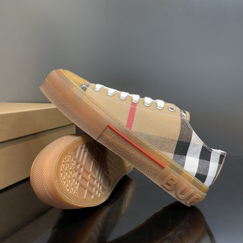 Burberry Luxury Shoes