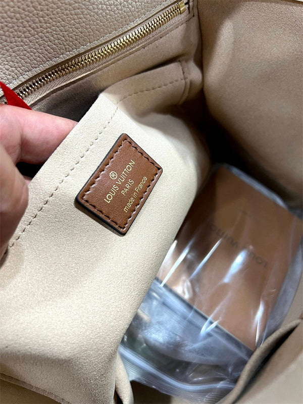 PHA - LOV Bags - 049
