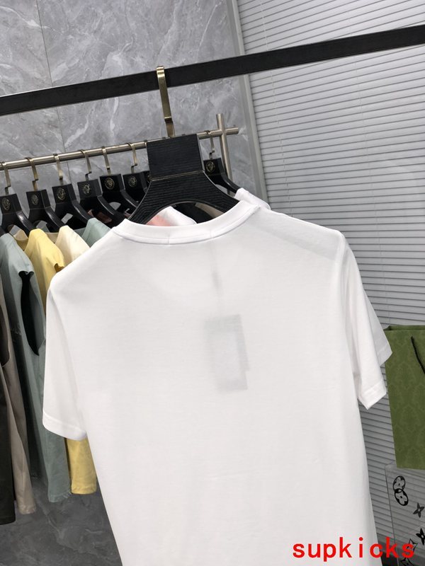 Moncler Luxury Cloth