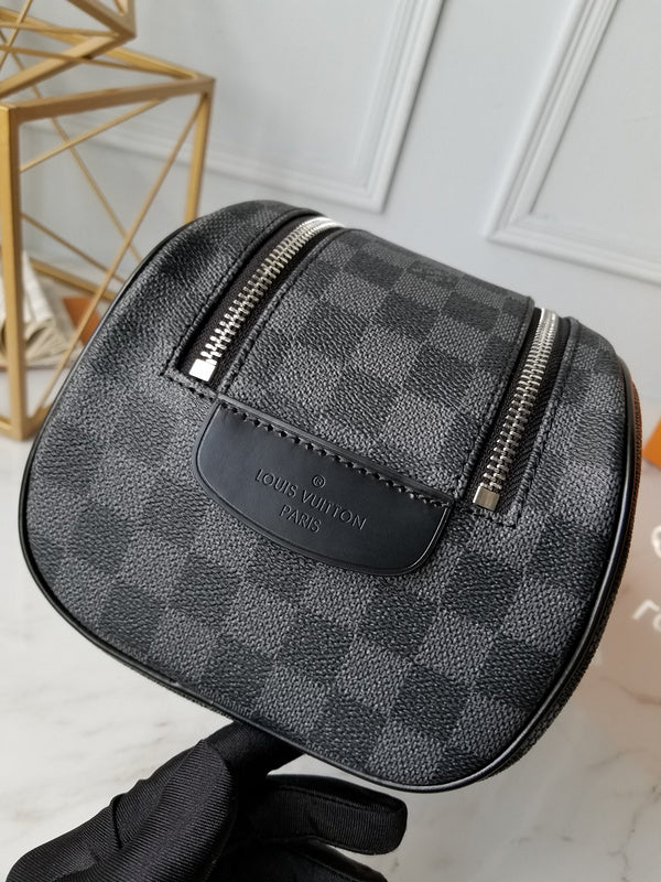 I W Fashion Lu-Vi bags - 17476