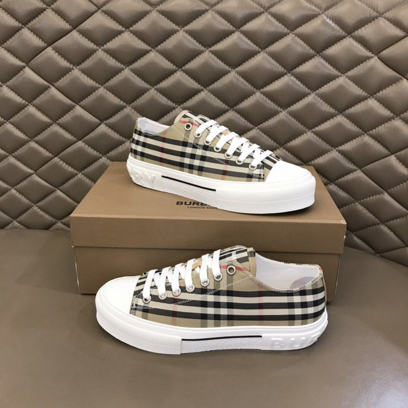 Burberry Luxury Shoes