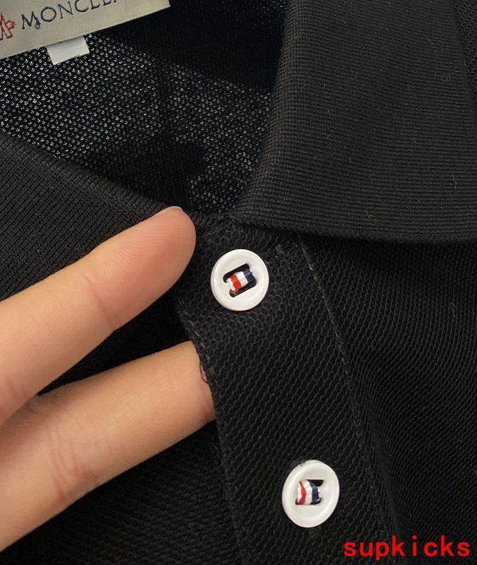 Moncler Luxury Cloth