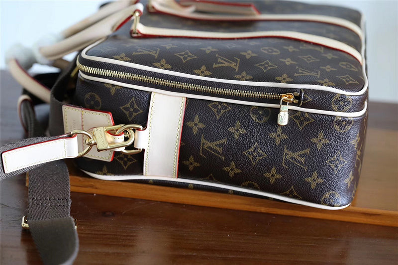 I W Fashion Lu-Vi bags - 9863
