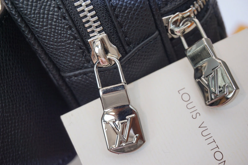 I W Fashion Lu-Vi bags - 17673