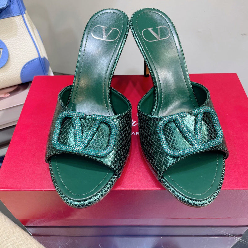 Valentino GARAVANI Luxury Shoes