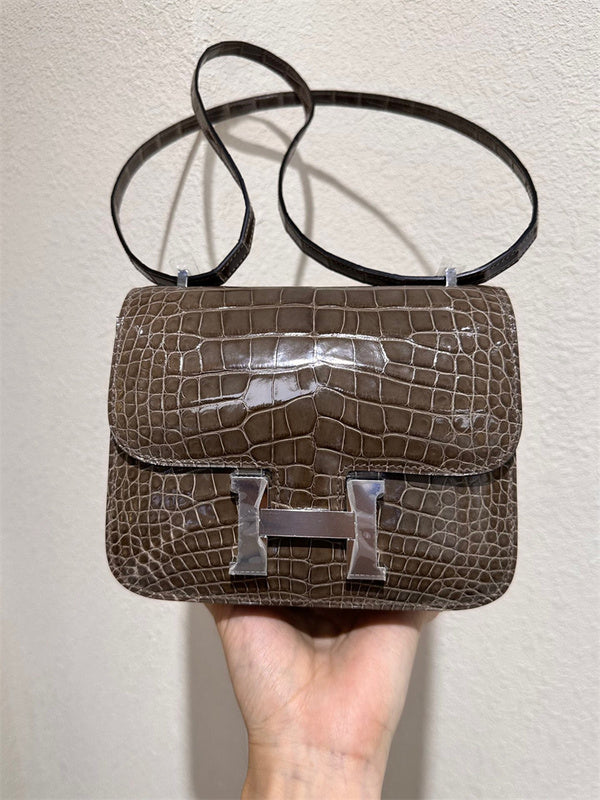 PHA - HMS Bags - 744
