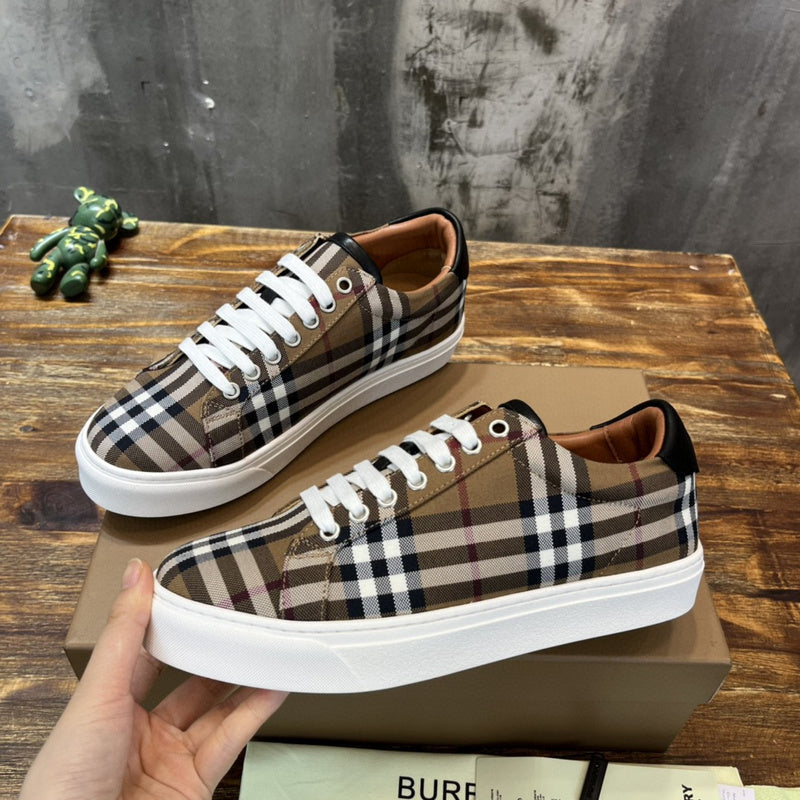 Burberry Luxury Shoes