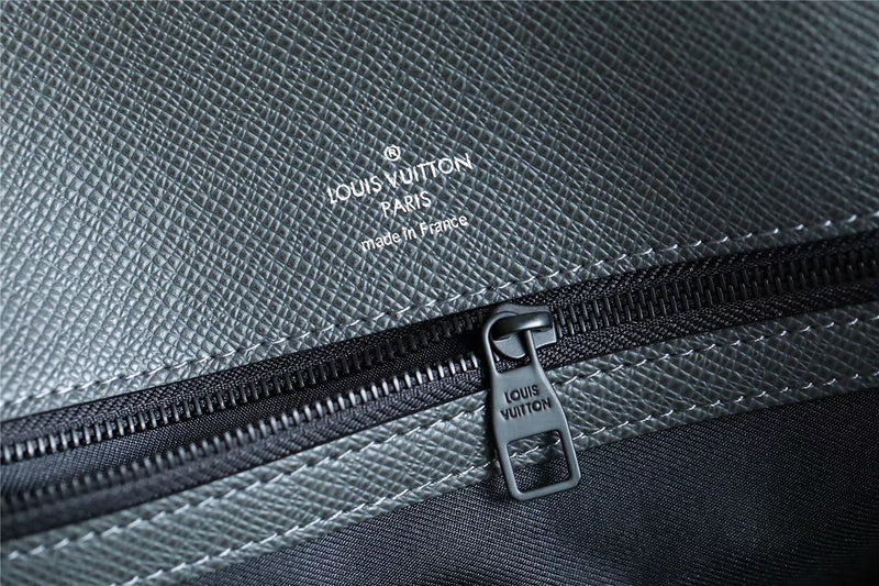 I W Fashion Lu-Vi bags - 9843