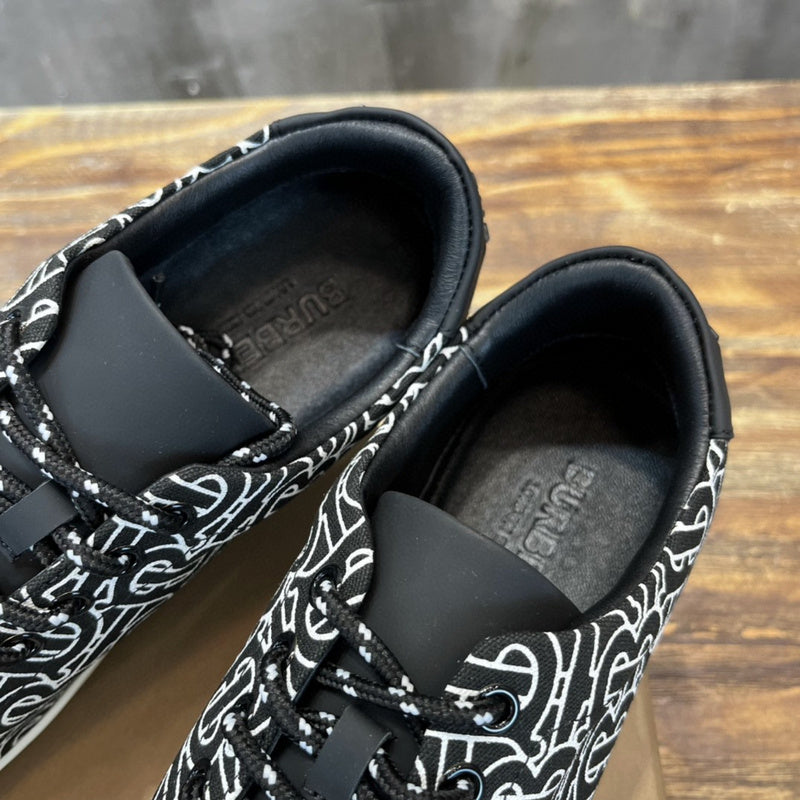 Burberry Luxury Shoes