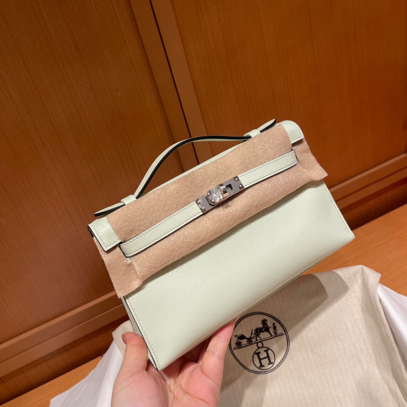 PHA - HMS Bags - 1664