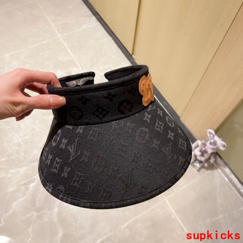 Louis Vuitton Luxury Cap