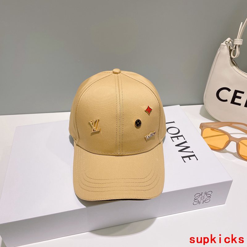 Louis Vuitton Luxury Cap