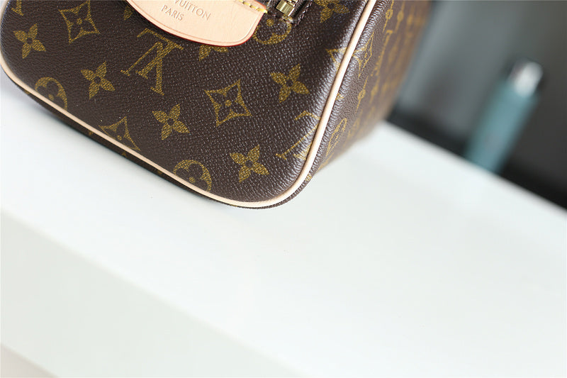 I W Fashion Lu-Vi bags - 10987
