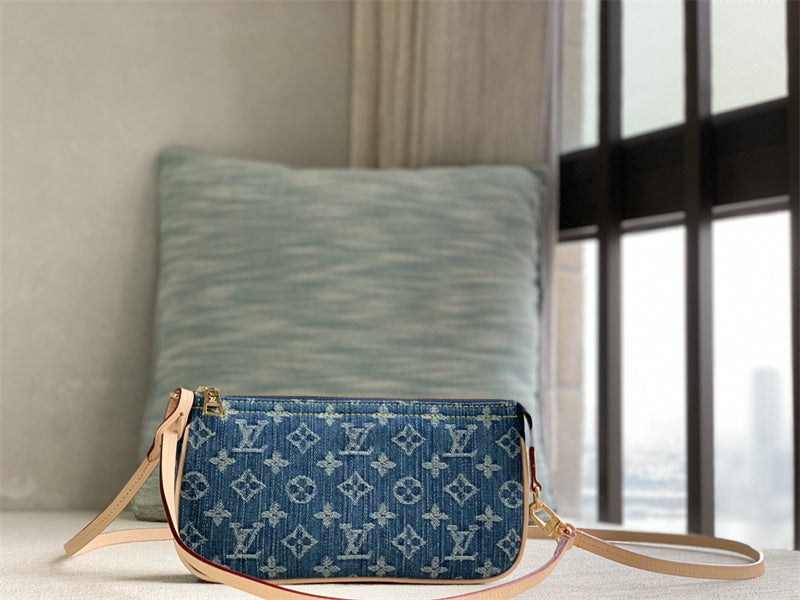PHA - LOV Bags - 036