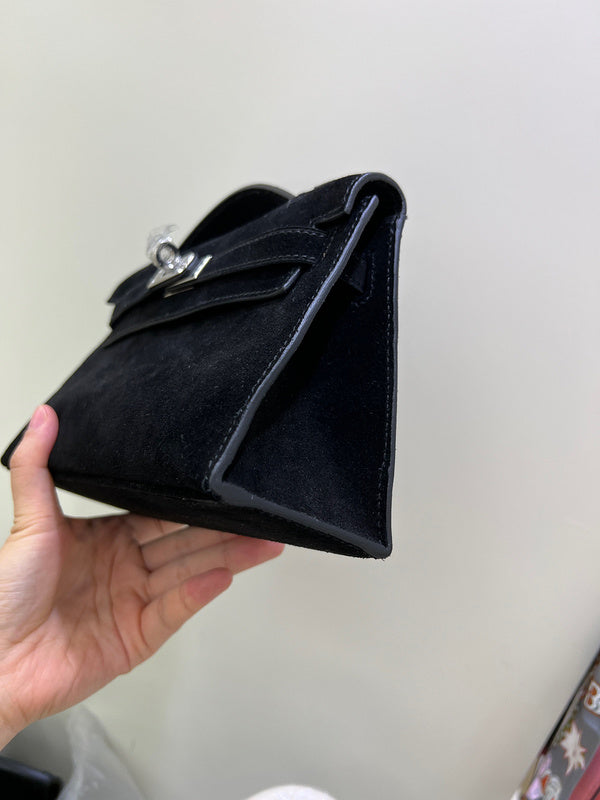 PHA - HMS Bags - 1802