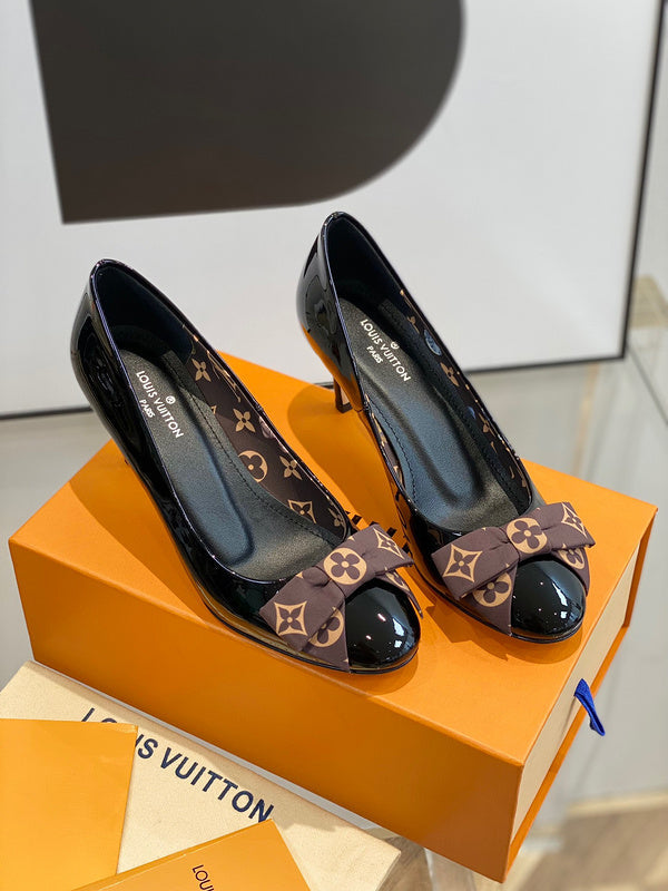 Louis Vuittion Luxury Shoes