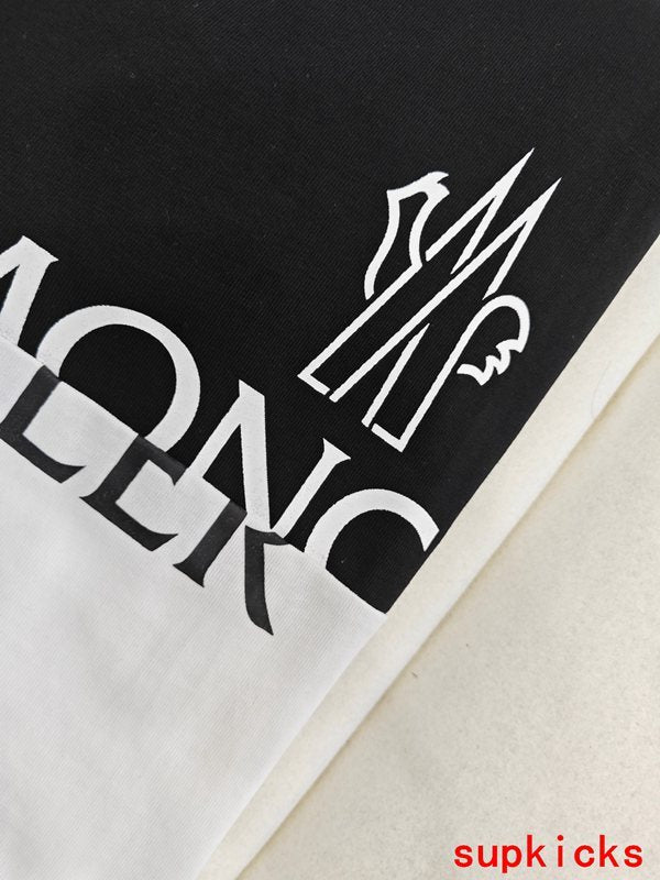 Moncler Luxury Cloth