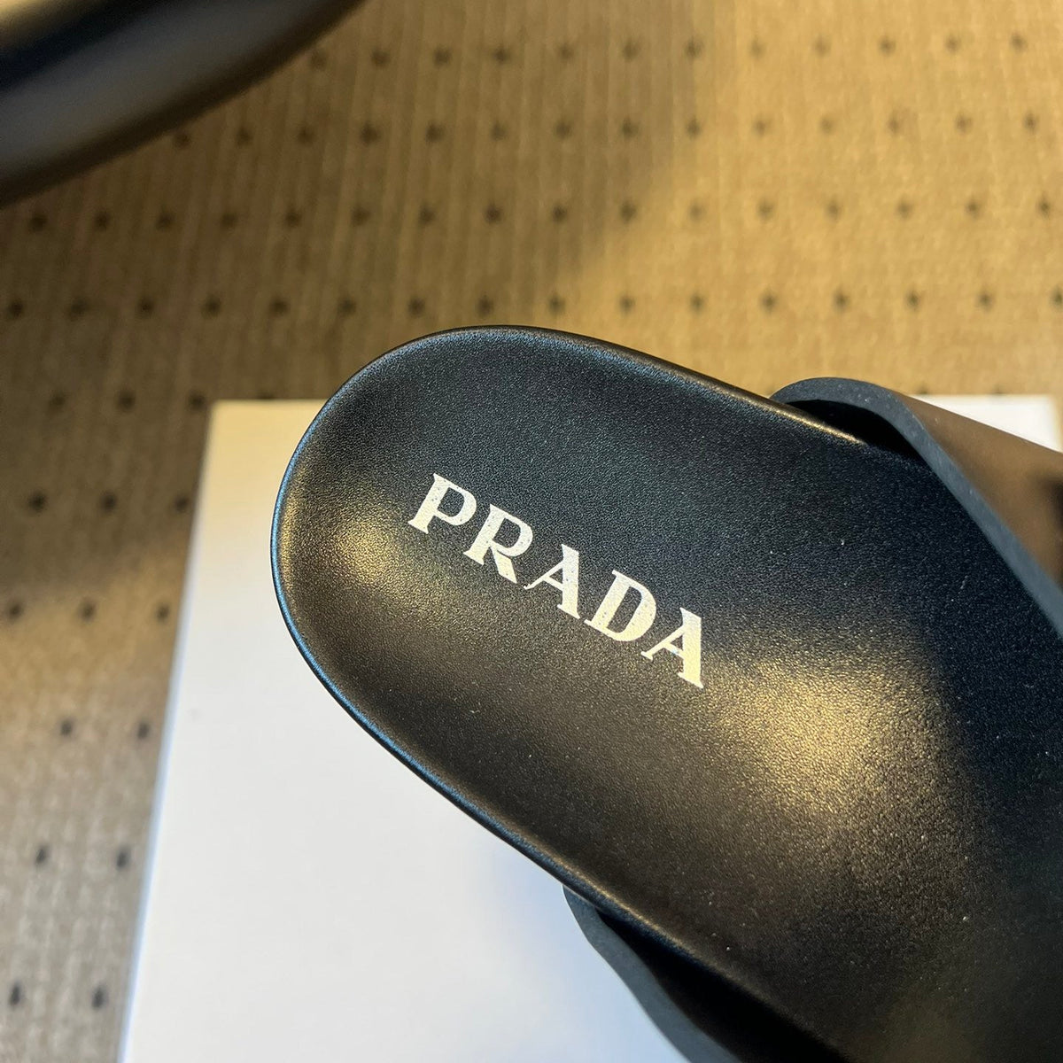 PD LOGO SANDALS