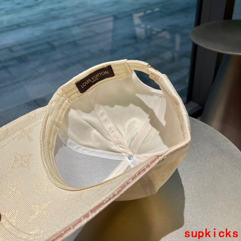 Louis Vuitton Luxury Cap